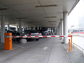 Parking R2
